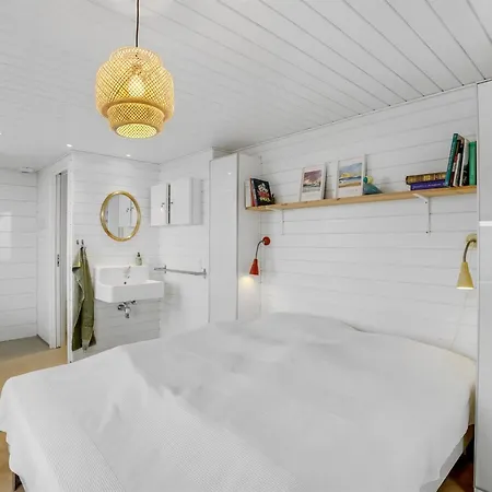 Ajvi - 250m From The Sea By Interhome *